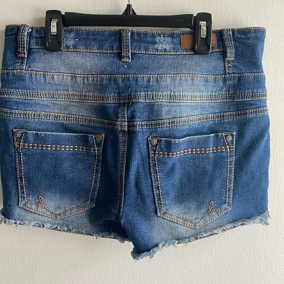 Jean Denim Shorts-High Waist-Button Up - Picture 2 of 4